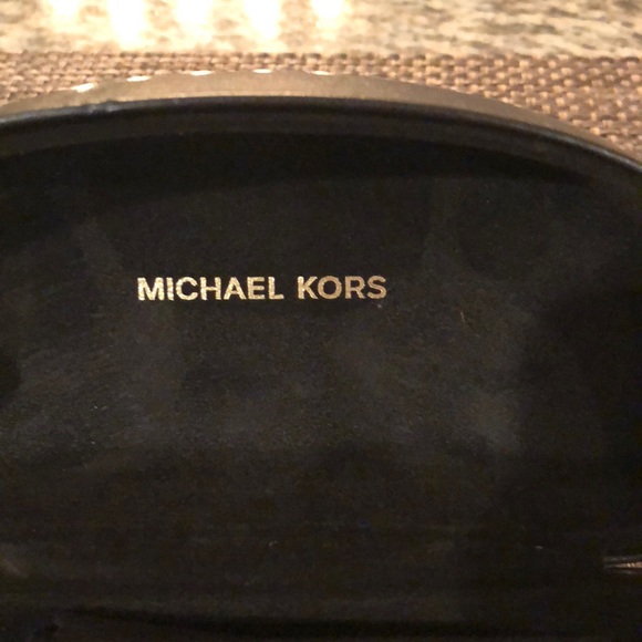 Michael Kors sunglasses - Picture 5 of 7